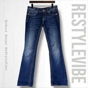MISS ME Women’s Size 29 Denim Jeans Straight Fit Style Stretch Embellished Cross